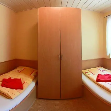 Casa di campagna Landgasthof Probstei Zella