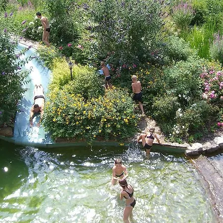 Casa di campagna Landgasthof Probstei Zella *