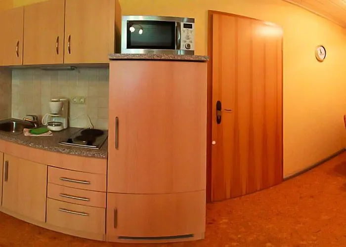 Landgasthof Probstei Zella Landhuis *